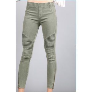 Beulah Style Moto Leggings